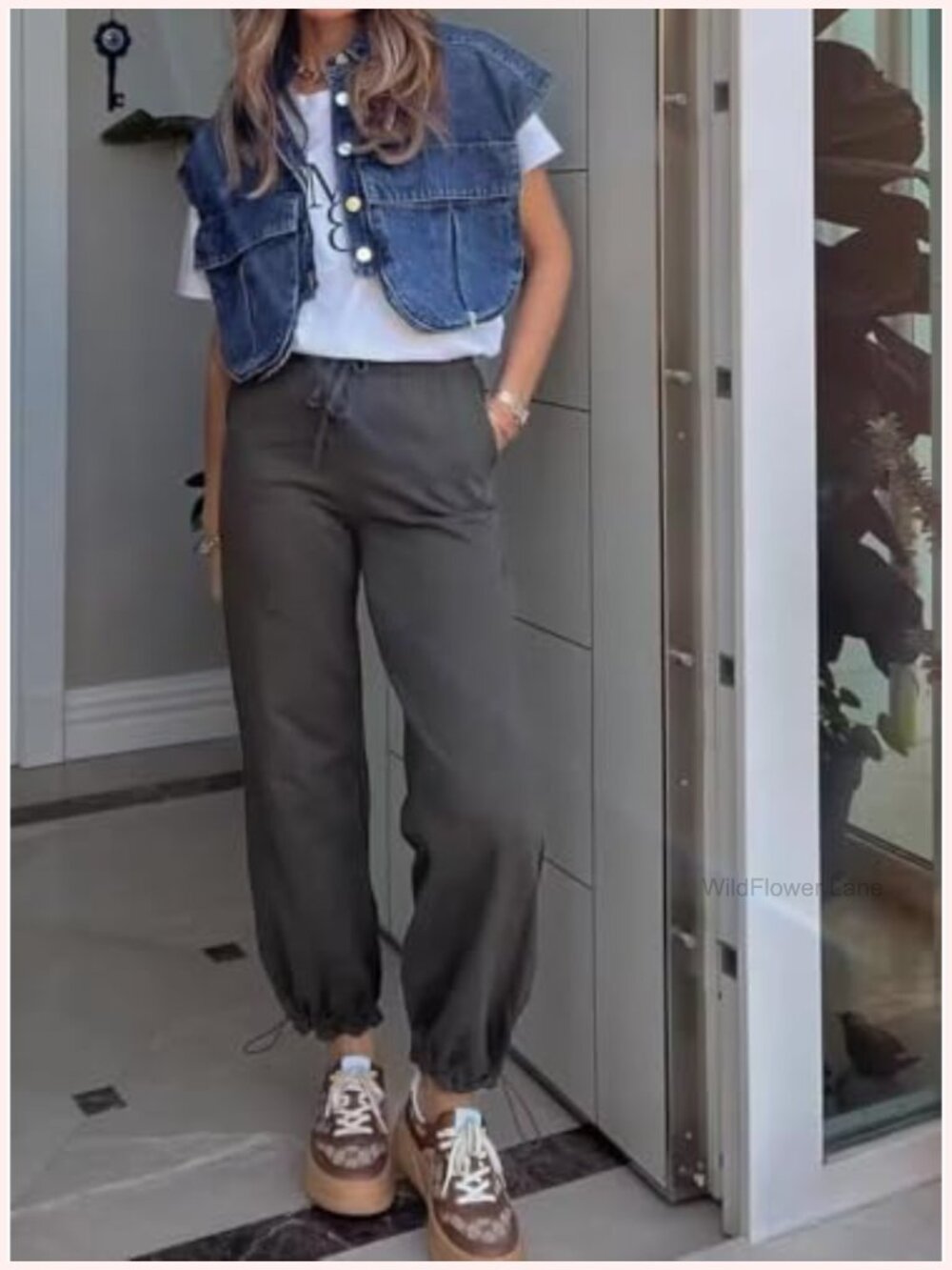 Sleeveless Cropped Denim Button Down Shirt with Pockets - Picture 6 of 7